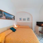 Mimi Bed & Breakfast 3*