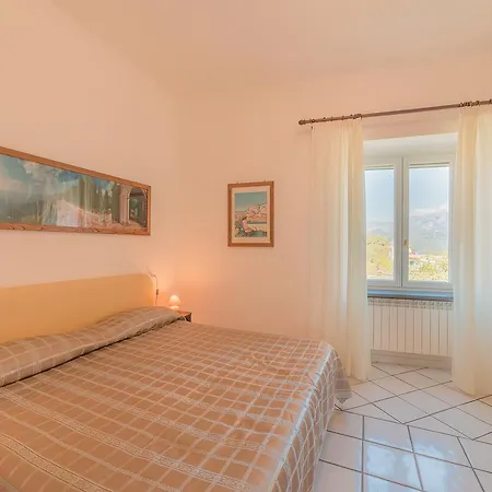 ベッド・アンド・ブレックファスト Mimi 3*