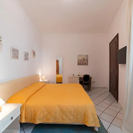 ベッド・アンド・ブレックファスト Mimi ラヴェッロ