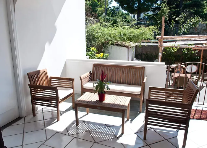 فندق مبيت وإفطار Mimi 3*